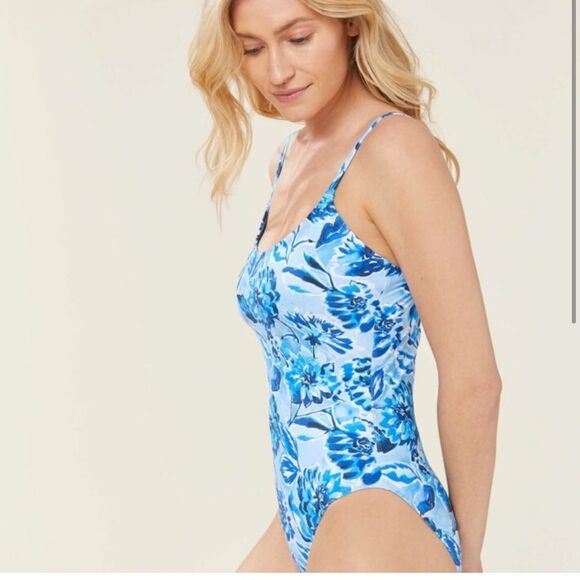 Andie Swim Blue Floral Scoopneck Almafi One Piece Swimsuit NWT - Picture 2 of 4